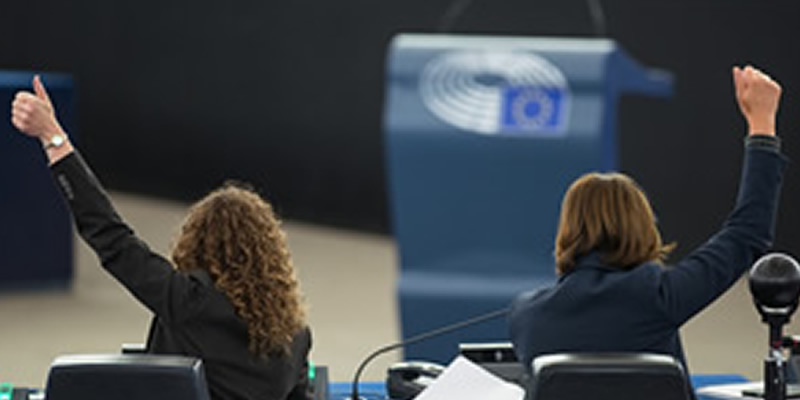 Support to EP’s call for reindustrialisation and socially responsible restructuring