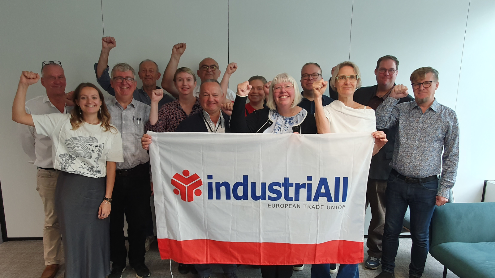 Organising White-Collar Workers & Tackling Psychosocial Risks