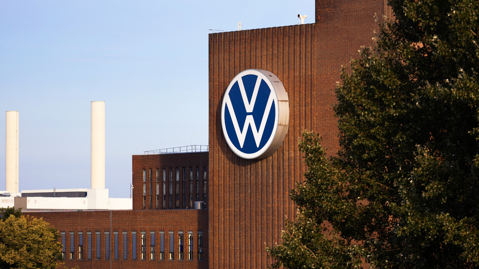 IndustriAll Europe condemns VW management’s attack on workers and social partnership