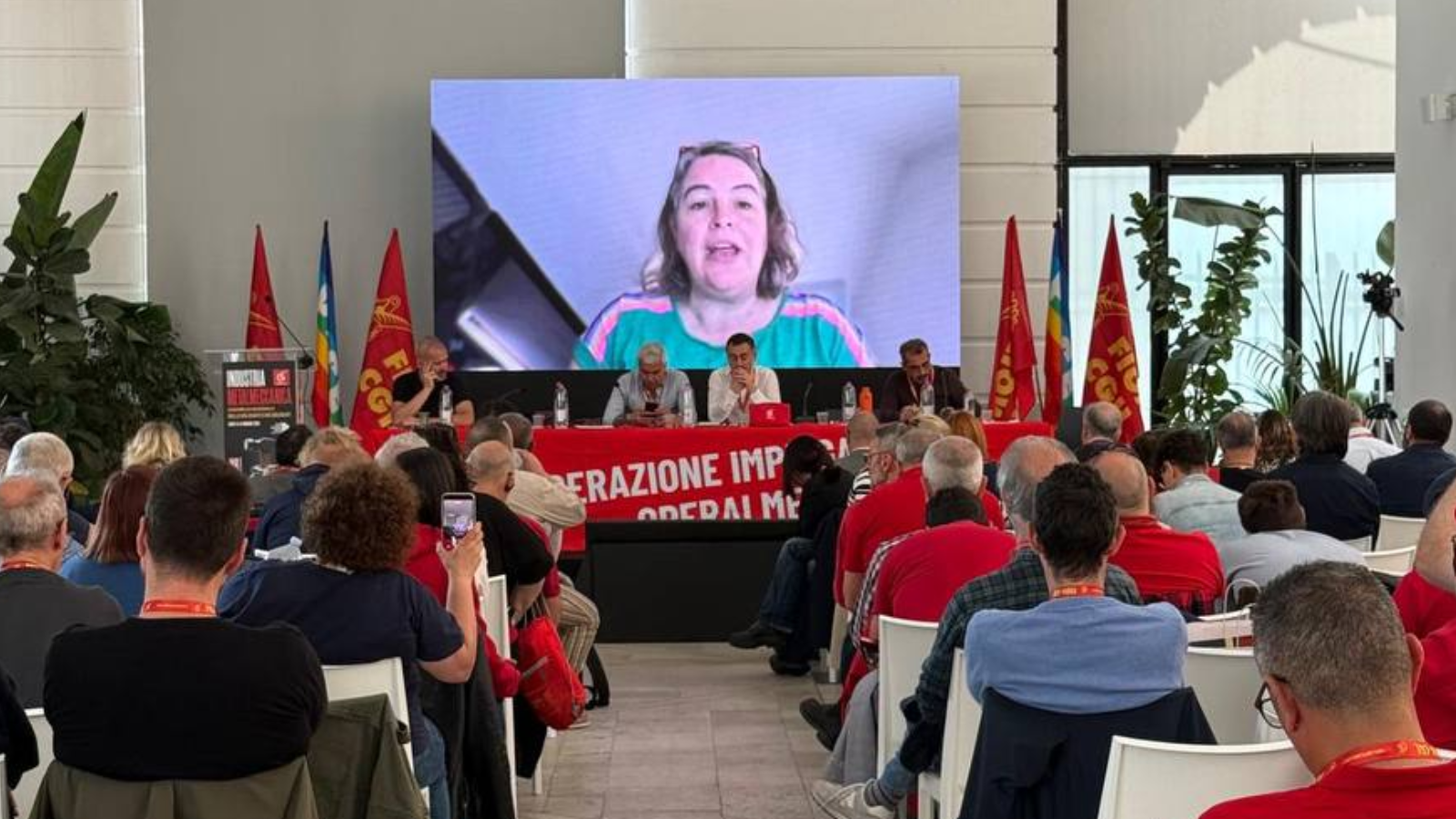 European industry at a crossroads: industriAll Europe calls for urgent action at FIOM CGIL assembly in Bari